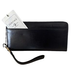 Heritage Black Leather Travel Wallet.